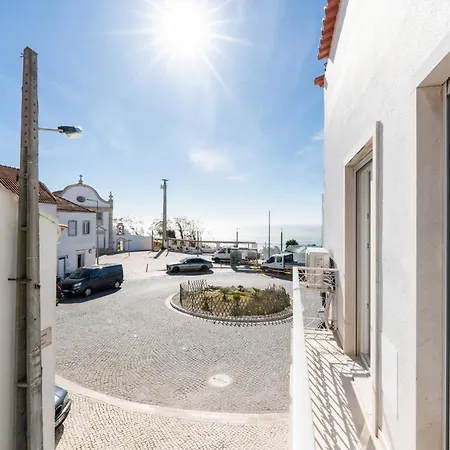 Horizonte Azul - New Renovated With Sea View Appartamento Nazaré