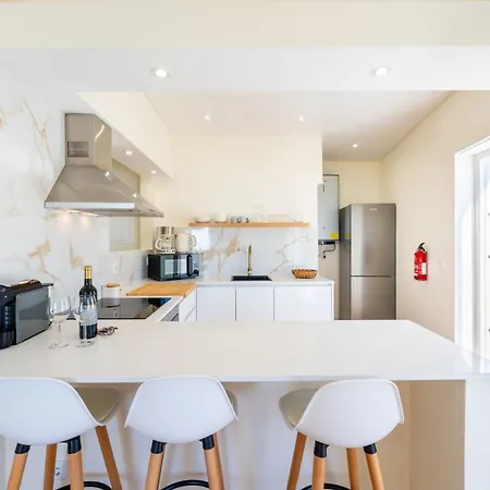 Horizonte Azul - New Renovated With Sea View Appartamento Nazaré
